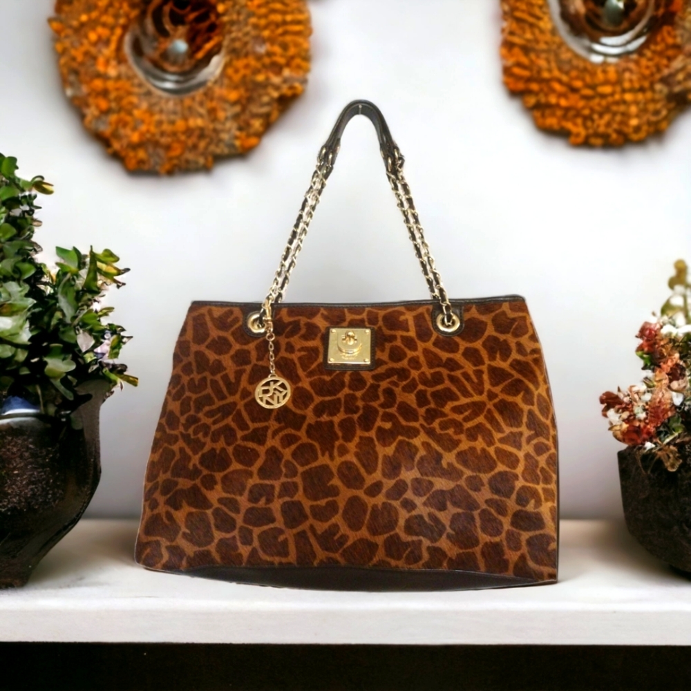 Rare Donna Karan DKNY Giraffe print Calf-Hair Shoulder bag